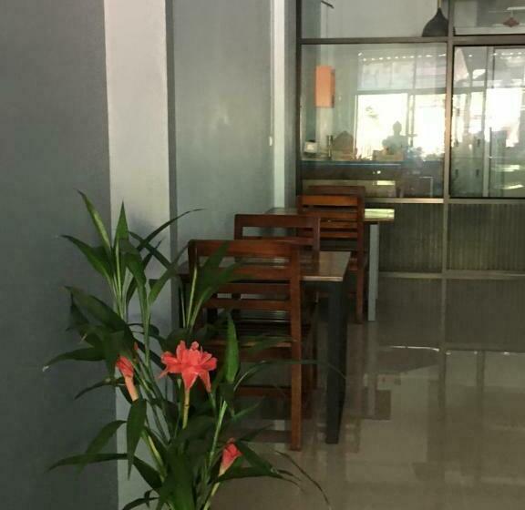 Quarto Triplo Basic, Khaosok Secret Hostel