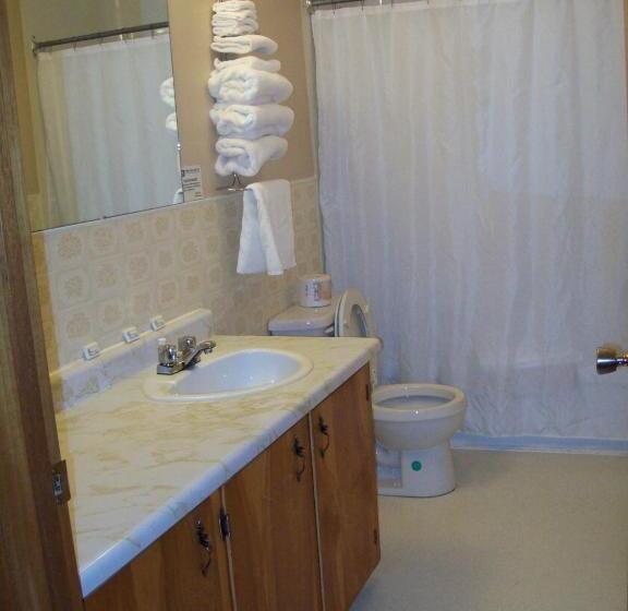 Family Suite, Fair Isle Motel