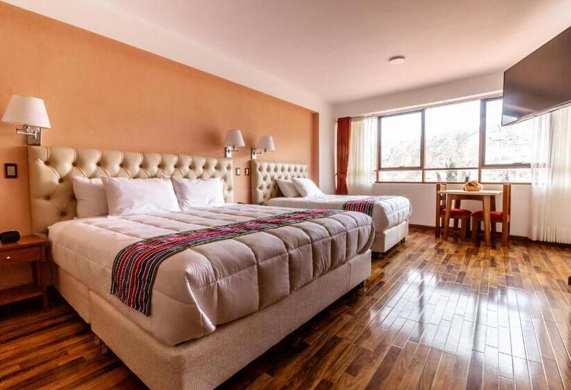 سوییت خانوادگی, Life Hotel Valle Sagrado