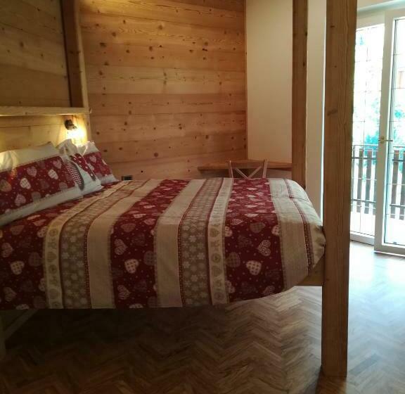 스탠다드 룸 킹사이즈 침대, Romantiche Orobie B&b