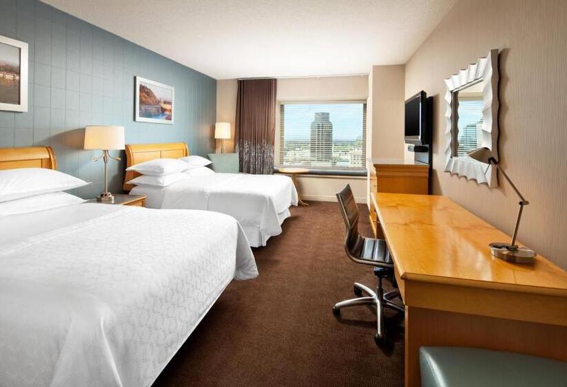 اتاق کلاب, Sheraton Grand Sacramento