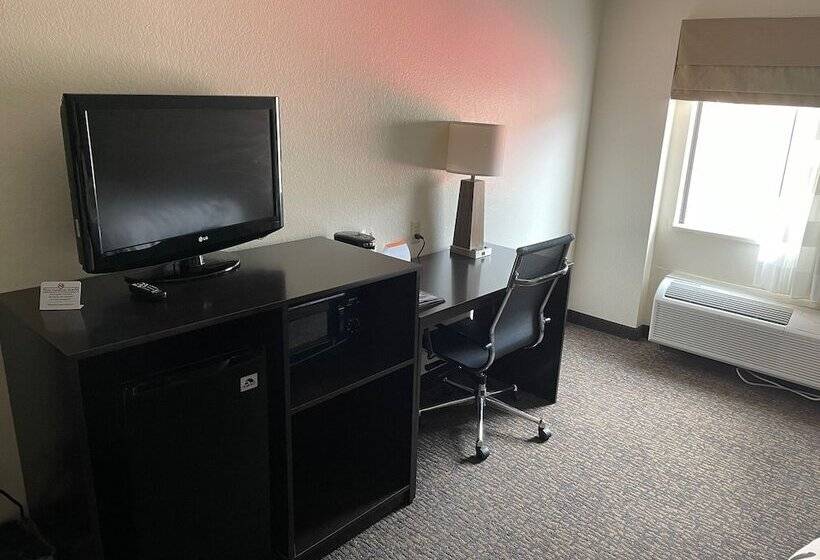 Номер Стандарт 2 Двуспальные Кровати, Sleep Inn & Suites Near Sports World Blvd