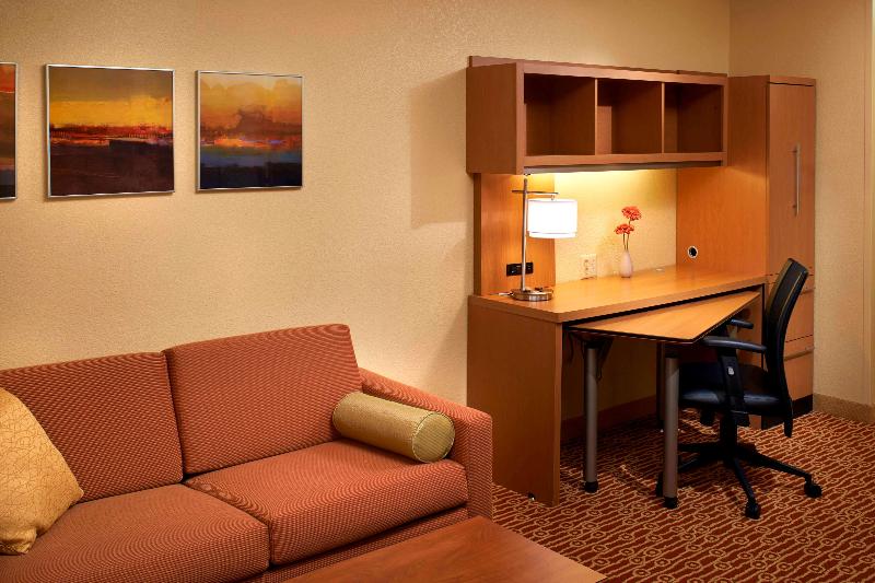 Люкс Кровать Квин, Sonesta Simply Suites Detroit Novi