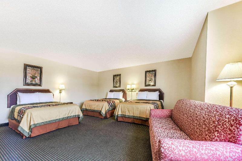 Люкс, Super 8 By Wyndham Burleson Fort Worth Area