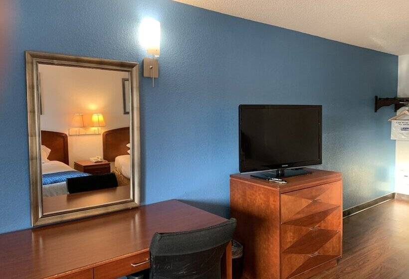 חדר סטנדרט שתי מיטות זוגיות, Travelodge Suites By Wyndham Macclenny I 10