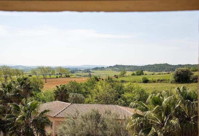 غرفة قياسية مطلّة علي الحديقة, La Calade