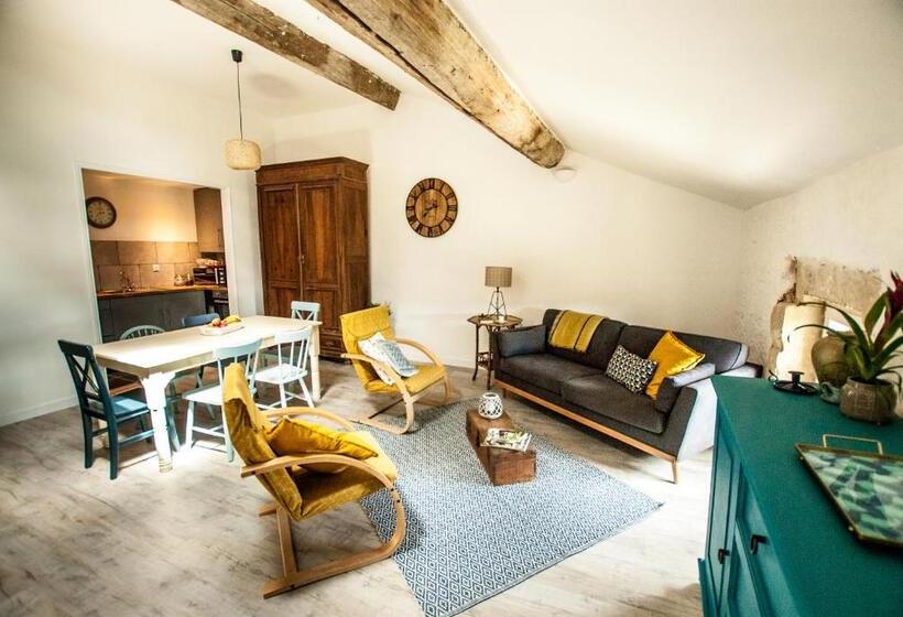 غرفة سوبيريور, La Calade