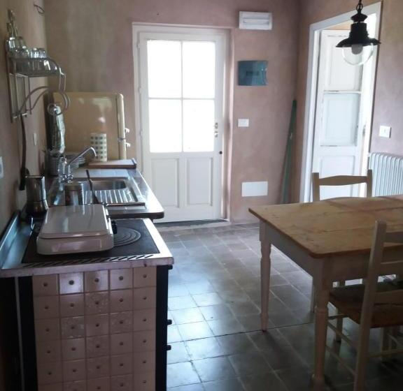 Полулюкс Вид на Сад, Agriturismo Di Charme E Ristorante Stallato Il Filo Di Paglia