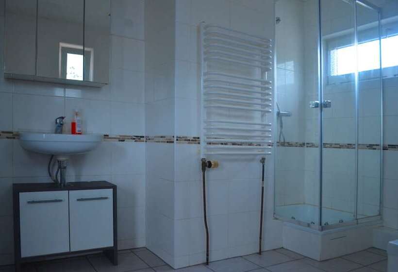 Трехместный Номер Классика, Gästehaus Zimmer Frei