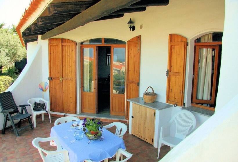 Дом 2 Спальни, Sa Fiorida Case Vacanze
