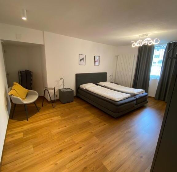 Номер Стандарт, B&b Berninapass