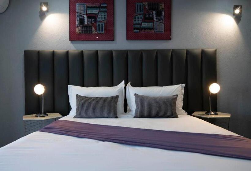 اتاق استاندارد اینتریور, Lefa Boutique