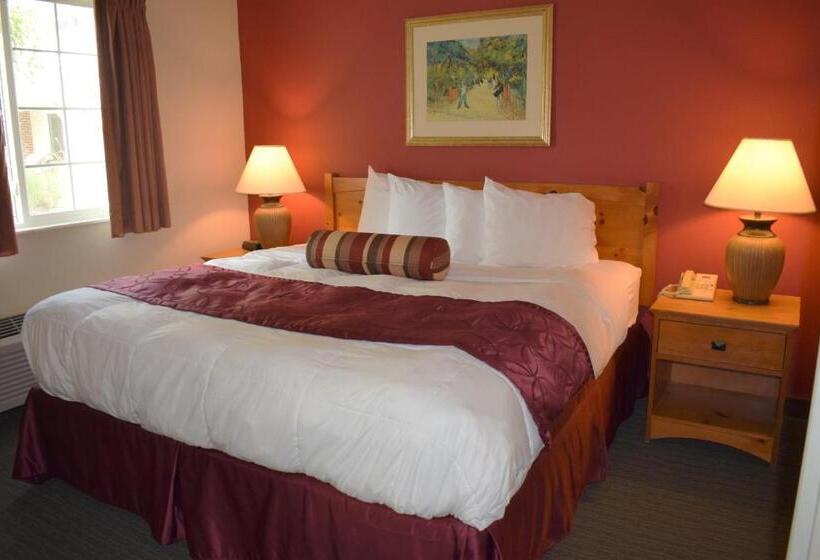 Люкс Кровать Кинг, Baymont By Wyndham Wichita East
