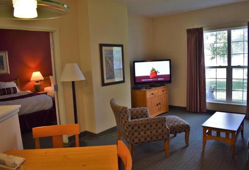 Люкс 2 Спальни, Baymont By Wyndham Wichita East
