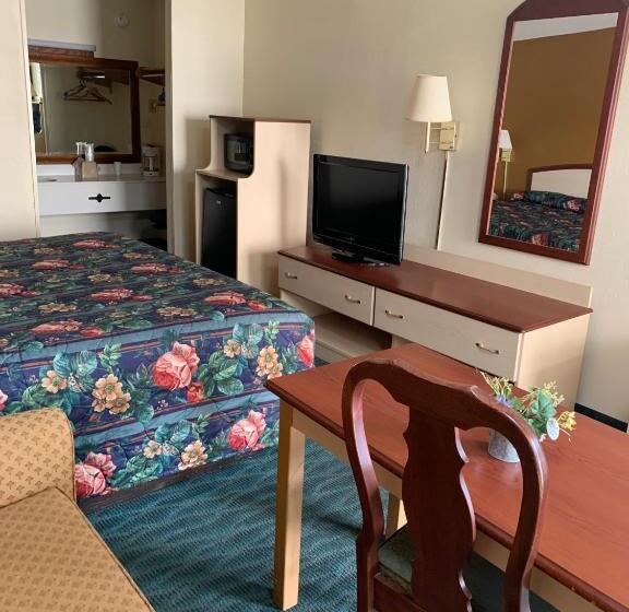 Стандартный Номер Кровать Кинг, Budget Inn & Suites  Talladega