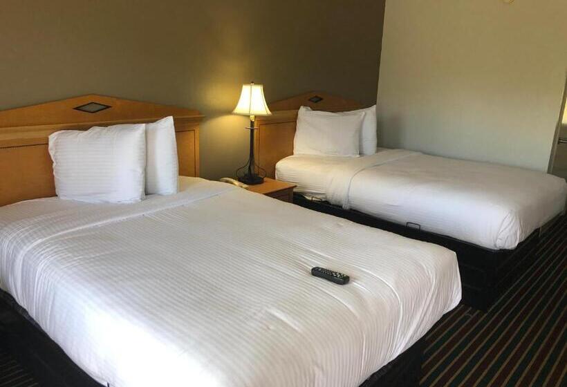 Номер Стандарт 2 Двуспальные Кровати, Budget Inn Timmonsville