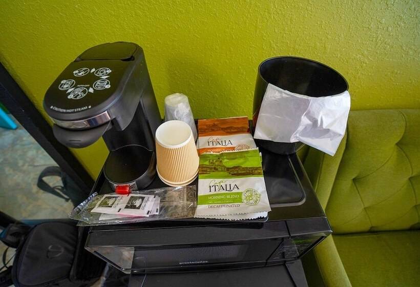 Quarto Estandar, Philly Inn & Suites