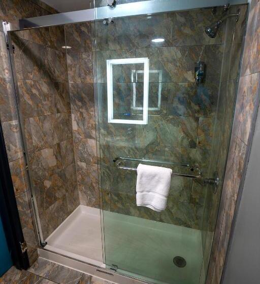 Quarto Estandar, Philly Inn & Suites
