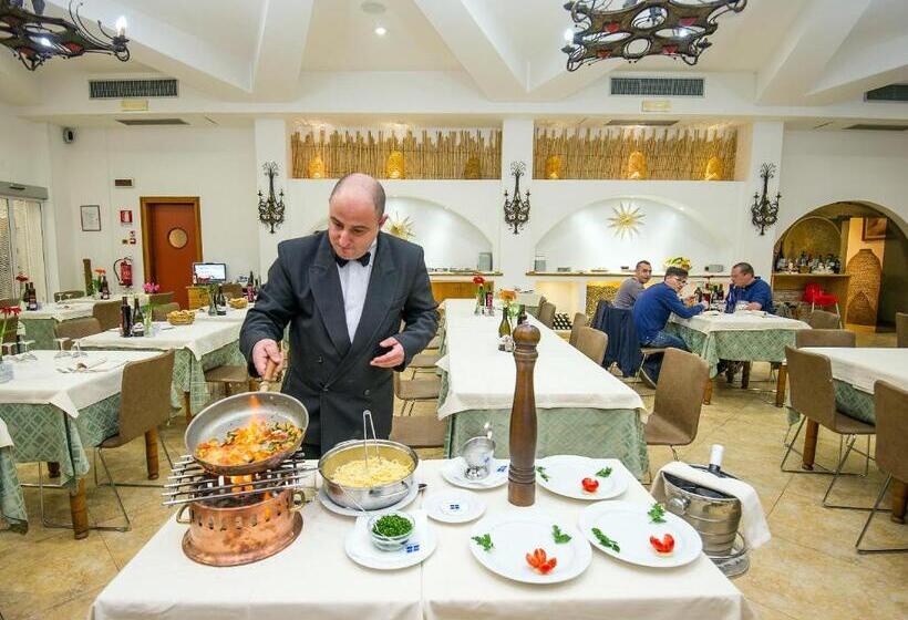 Четырехместный Номер Стандарт, Joli Park Hotel   Caroli Hotels