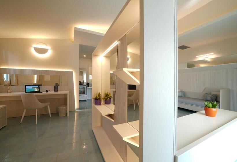 Family Suite, Village Eden