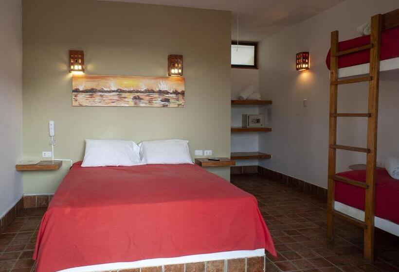 اتاق استاندارد چهار تخته, El Refugio De Vichayito