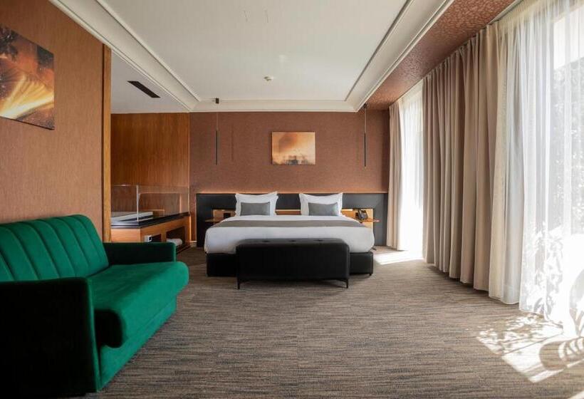 수피리어 스위트, Select Hill Resort