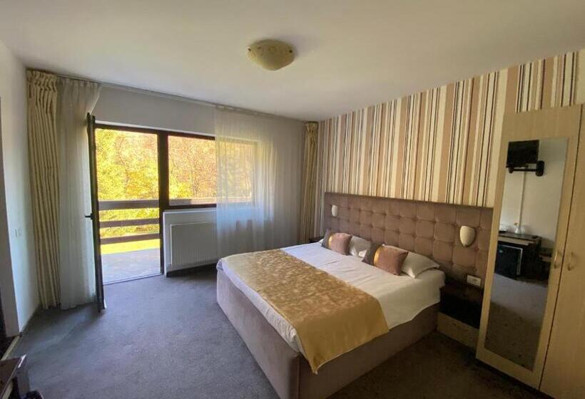 اتاق لوکس با بالکن, Casa Florox
