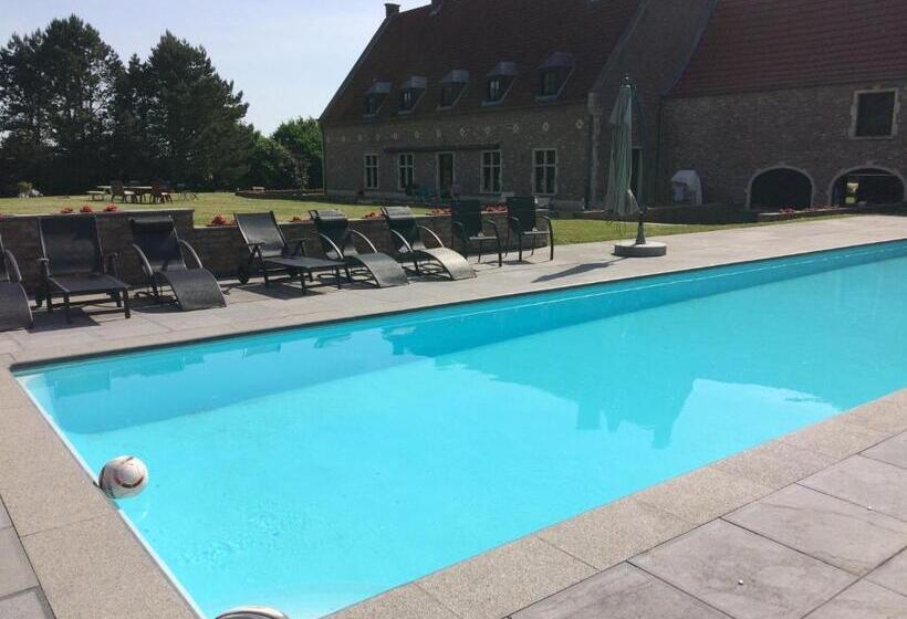 Семейный Номер, Chapeauveau Gîte   B&b   Events