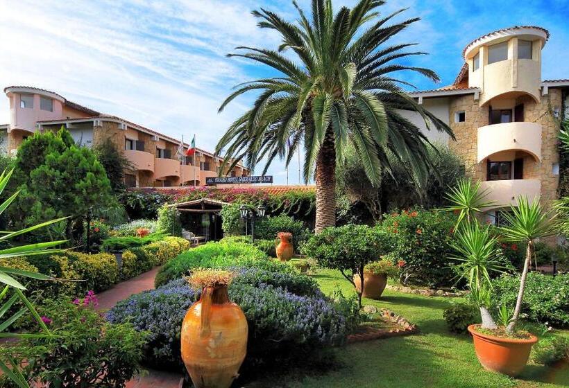 اتاق استاندارد سه تخته با چشم‌انداز باغ, Grand Hotel Smeraldo Beach