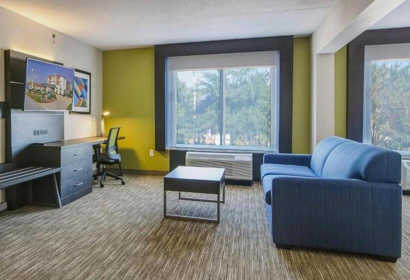 Люкс Кровать Кинг, Holiday Inn Express & Suites Longview North, An Ihg
