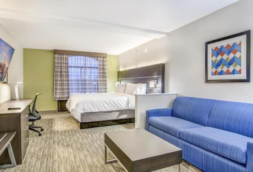 Люкс Кровать Кинг, Holiday Inn Express & Suites Longview North, An Ihg