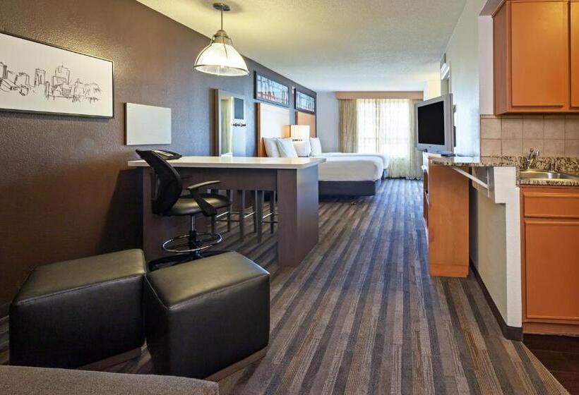 Studio Executive, Hyatt House Houston Galleria