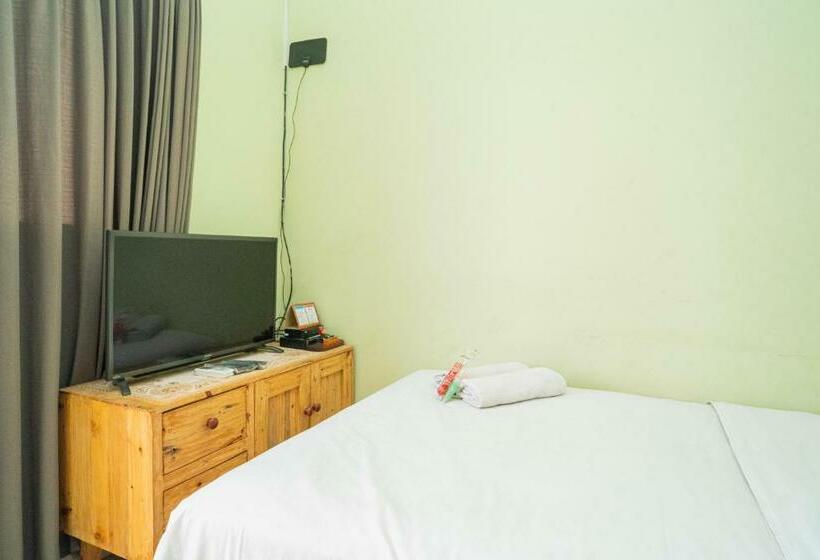 标准间, Reddoorz Syariah Near Suncity Mall Sidoarjo