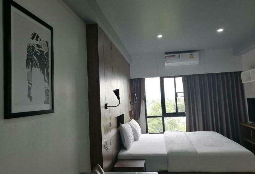 Номер Deluxe Кровать Кинг, Baan Bangkok 97