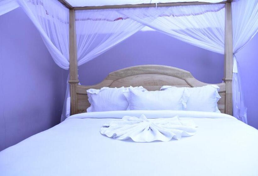 Стандартный Номер Кровать Кинг, Mzunguu Safari Lodge