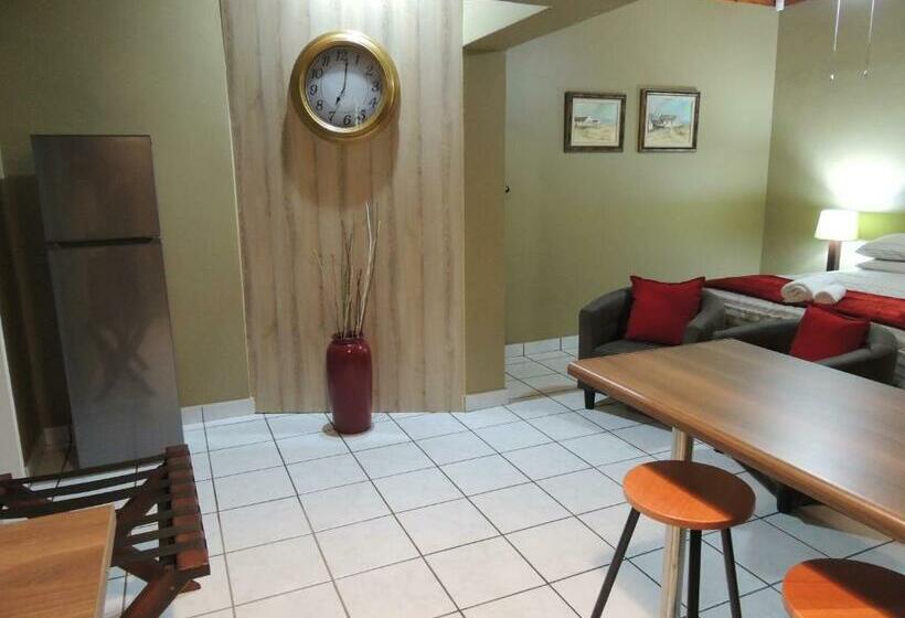 اتاق استاندارد, Hullabaloo Selfcatering Sleepover