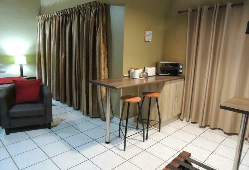 اتاق استاندارد, Hullabaloo Selfcatering Sleepover