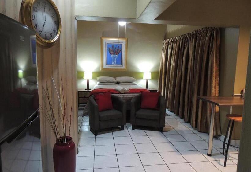 اتاق استاندارد, Hullabaloo Selfcatering Sleepover