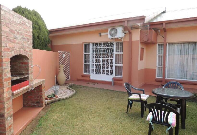 اتاق استاندارد, Hullabaloo Selfcatering Sleepover