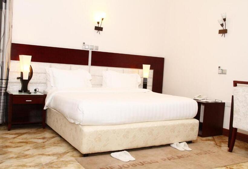 اتاق استاندارد, Nejobugg Palace