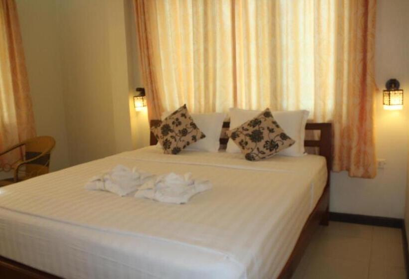 اتاق استاندارد, Sengahloune Villa