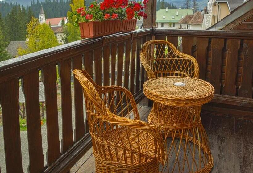 Номер Стандарт, Vila Riki