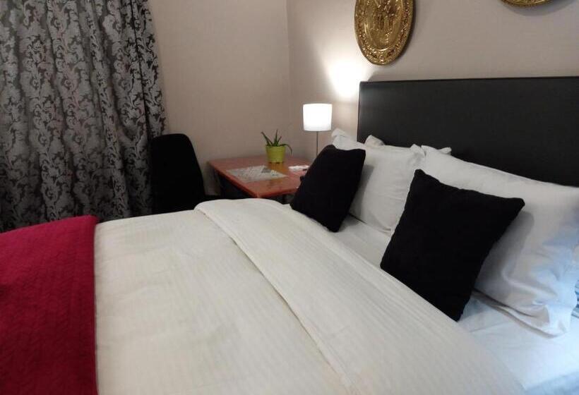 Люкс, Altenburgh Accommodation   Apartments