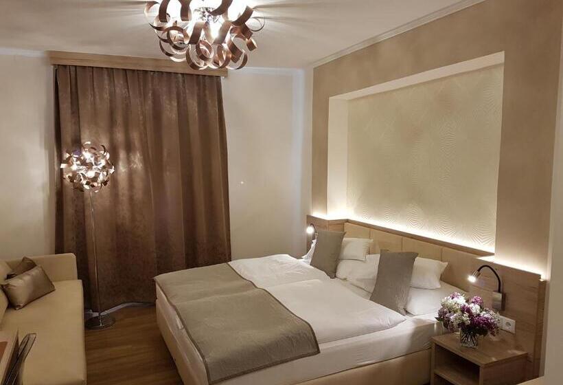 Номер Стандарт, Restaurant Fischerwirt