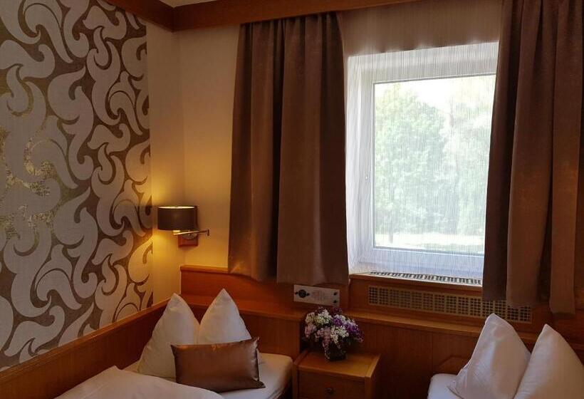 Номер Стандарт, Restaurant Fischerwirt
