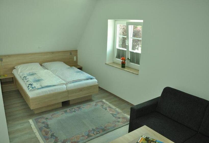 Номер Стандарт Трехместный, Land Gut Hotel Westerkrug
