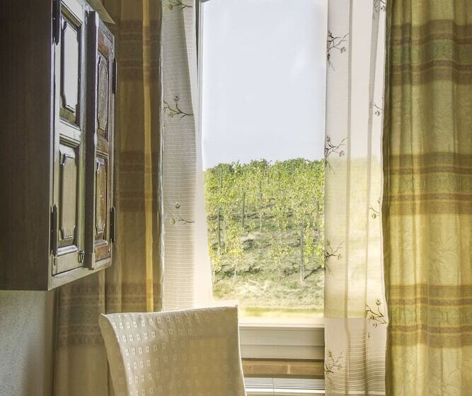 Номер Superior, Tenuta Montemagno Relais & Wines