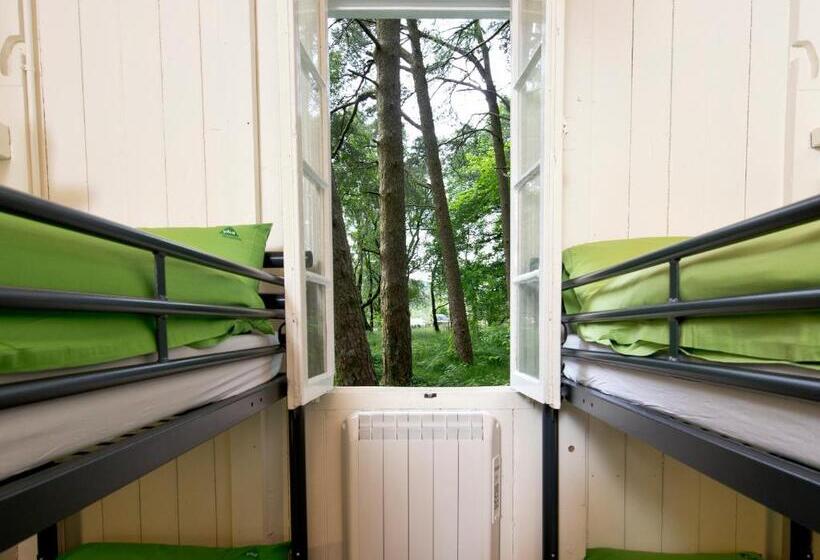 Кровать в Общей Комнате, Yha Idwal Cottage