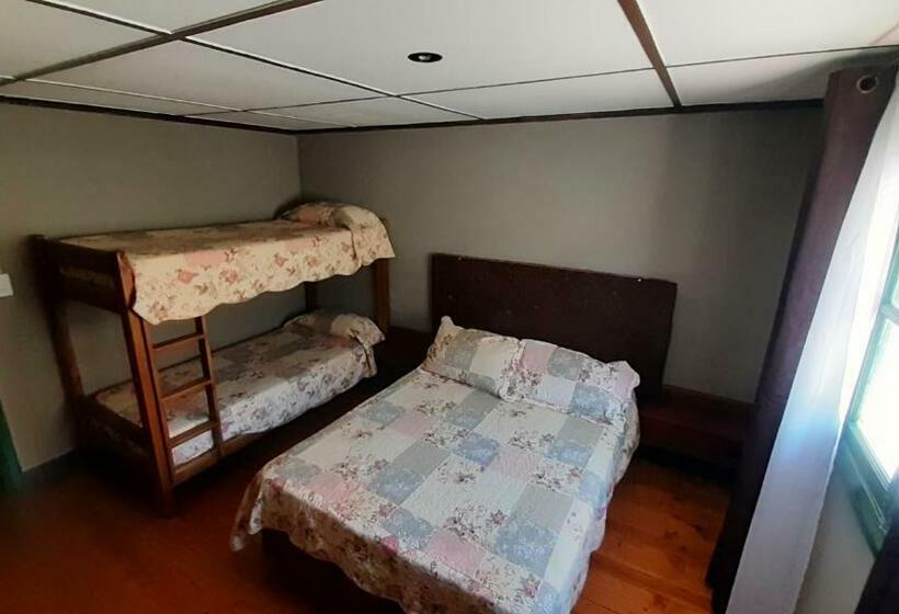 四人标准间, Hospedaje Leñas Del Tolosa