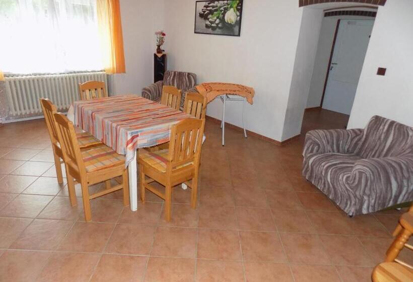 低层单卧公寓, Ubytování Apartmány Ferenčíková